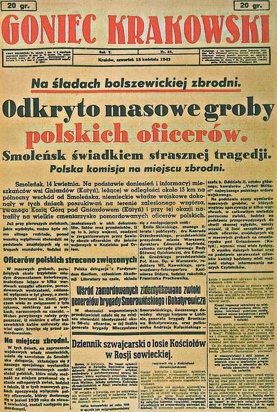 Pierwsza strona "Gońca Krakowskiego" z informacją o odkryciu grobów polskich oficerów.