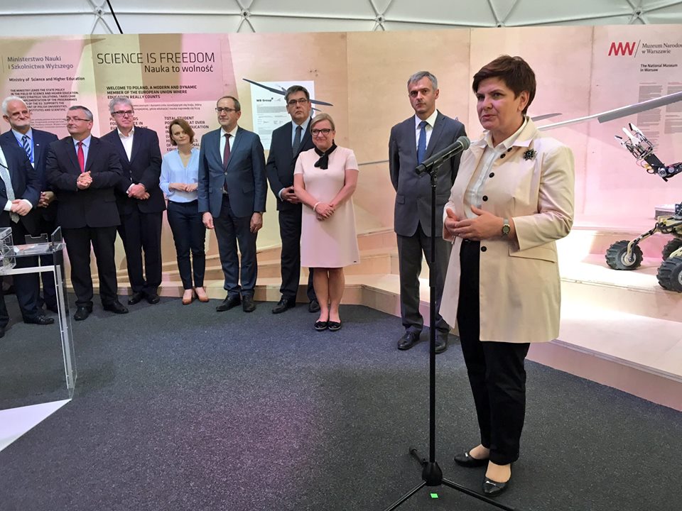 Premier Beata Szydło na otwarciu Pawilonu Polski (facebook.com/MinisterstwoRozwoju)